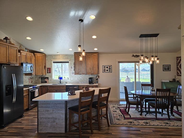 4456 Sunburst Ln photo 3