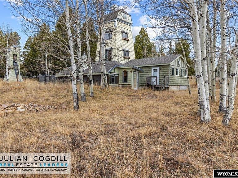 9267 Red Creek Rd photo 1
