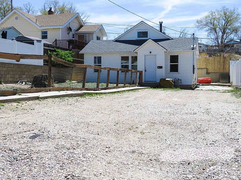 522 Ludvig St photo 3