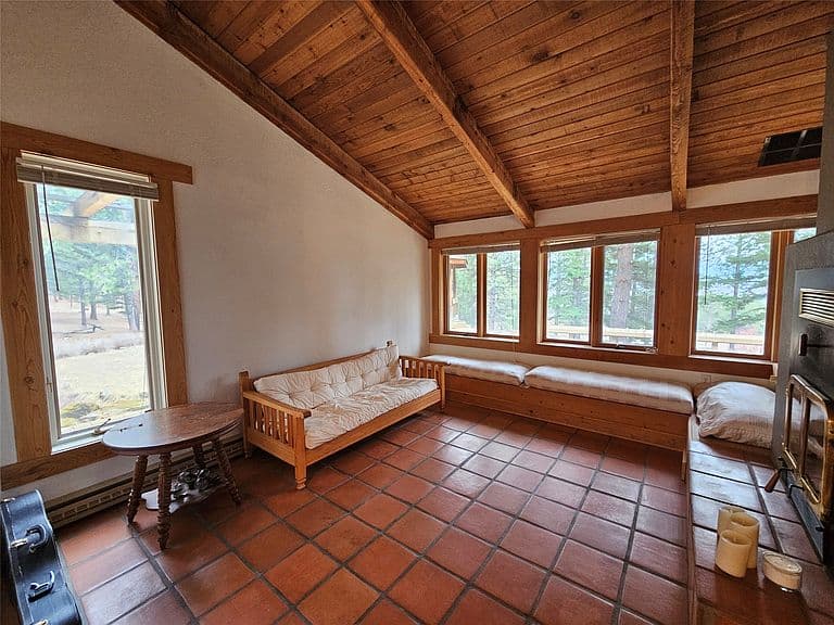645 Alvista Loop photo 5
