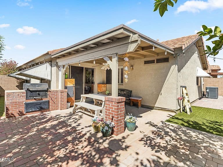9007 E FOX Street photo 5
