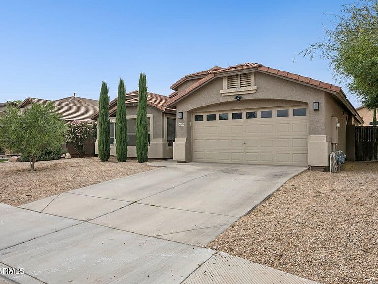 43520 W SUNLAND Drive photo 5