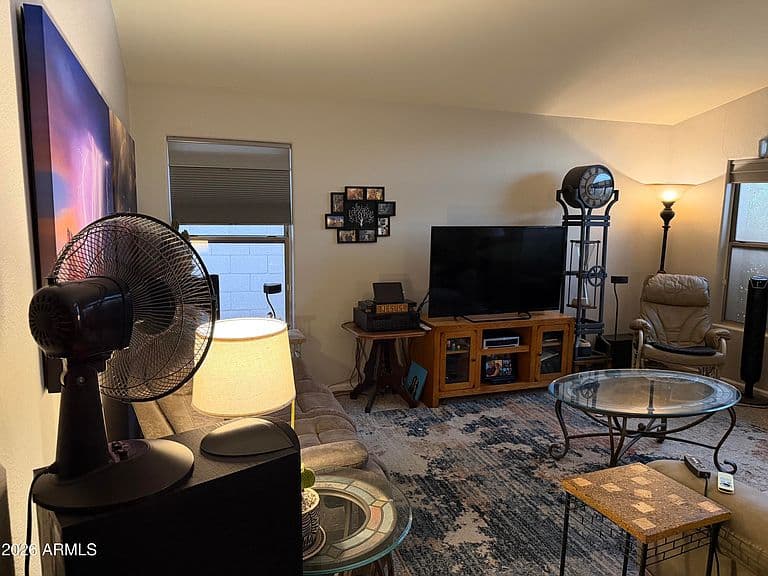 9622 E PANTERA Avenue photo 4