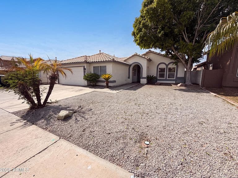 16245 W TONTO Street photo 1