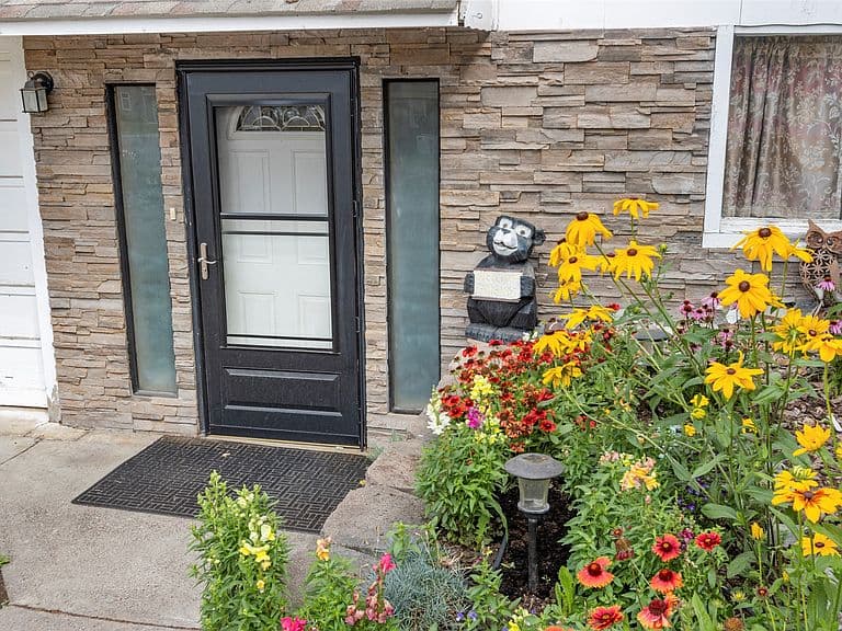 57 Rising Sun Cir photo 2