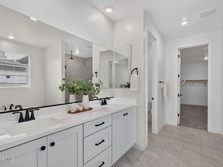 9662 E RAINBOW Avenue photo 3
