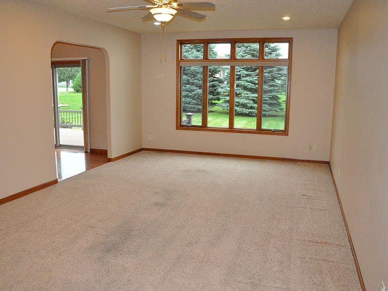 1919 Moriarty Dr photo 2