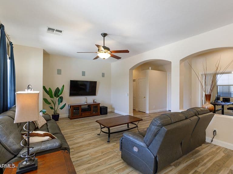 12947 W ESTERO Lane photo 4
