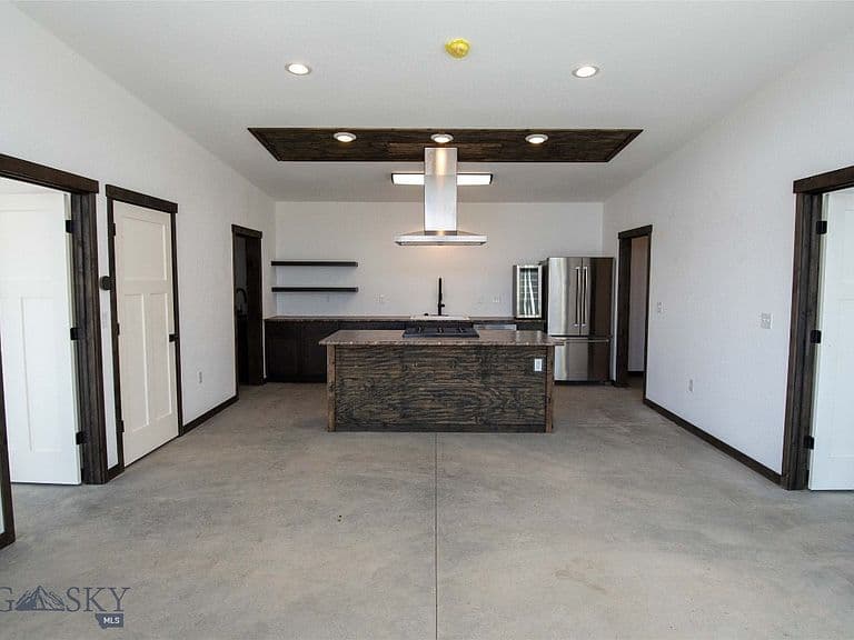 19 Berry Ln photo 5