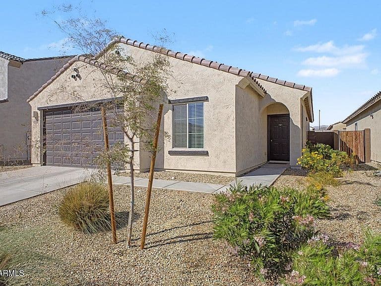 24344 W VERLEA Drive photo 1