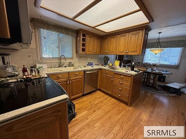2333 Ada St photo 2