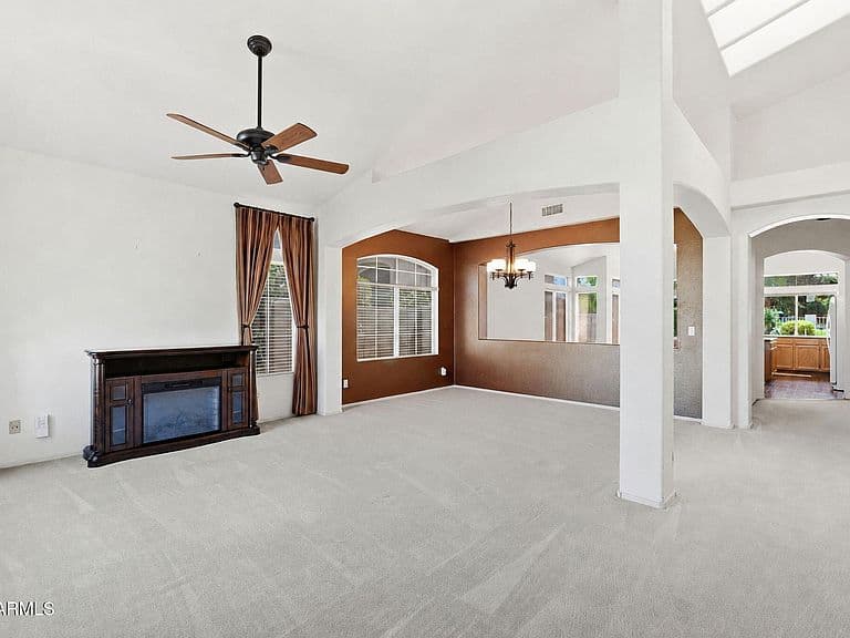 175 W PALOMINO Drive photo 5