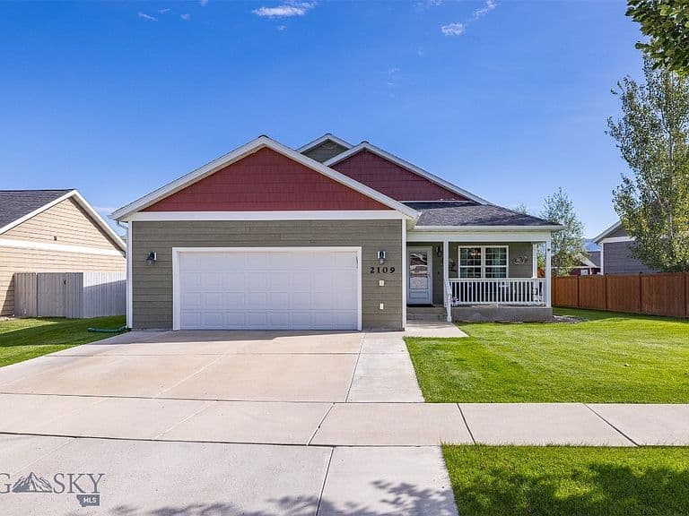 2109 Sturnella Ln photo 3