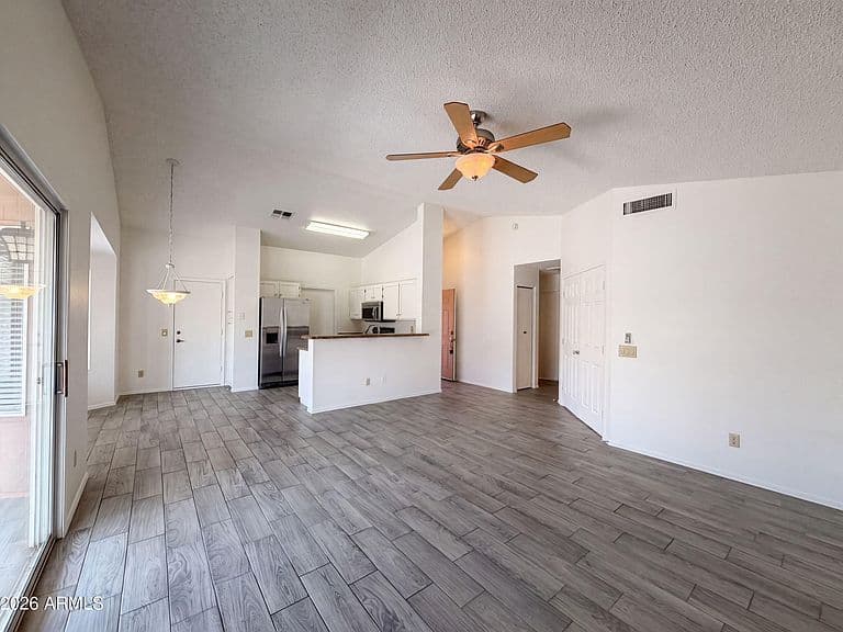1842 E RIVIERA Drive photo 3