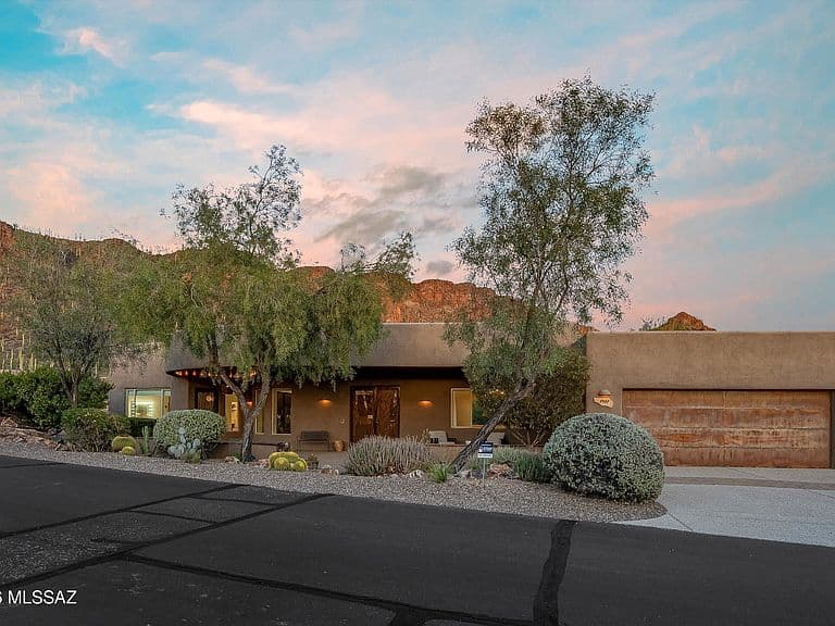 1961 S Diamond D Dr photo 1