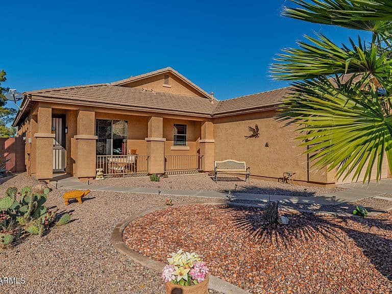 45558 W Mountain View Rd photo 1