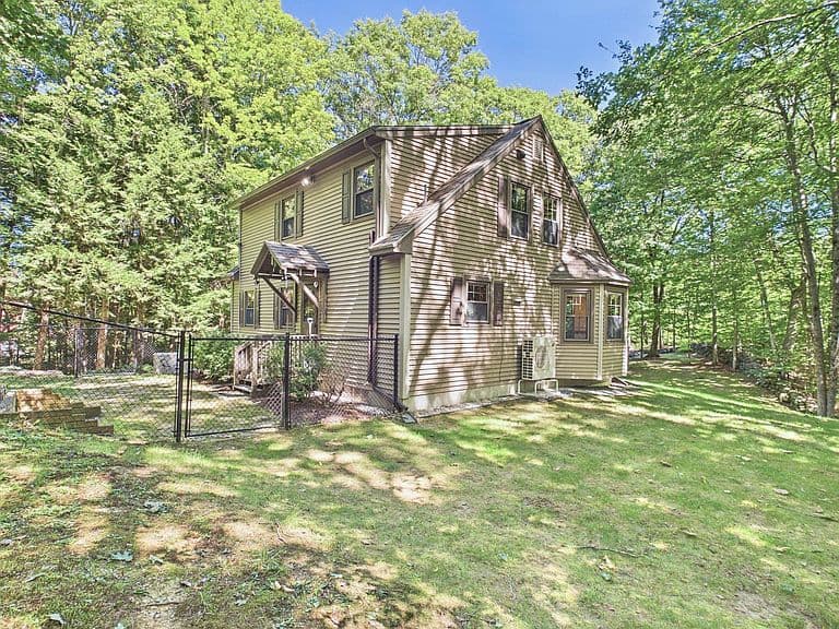 74 Keasor Road photo 4