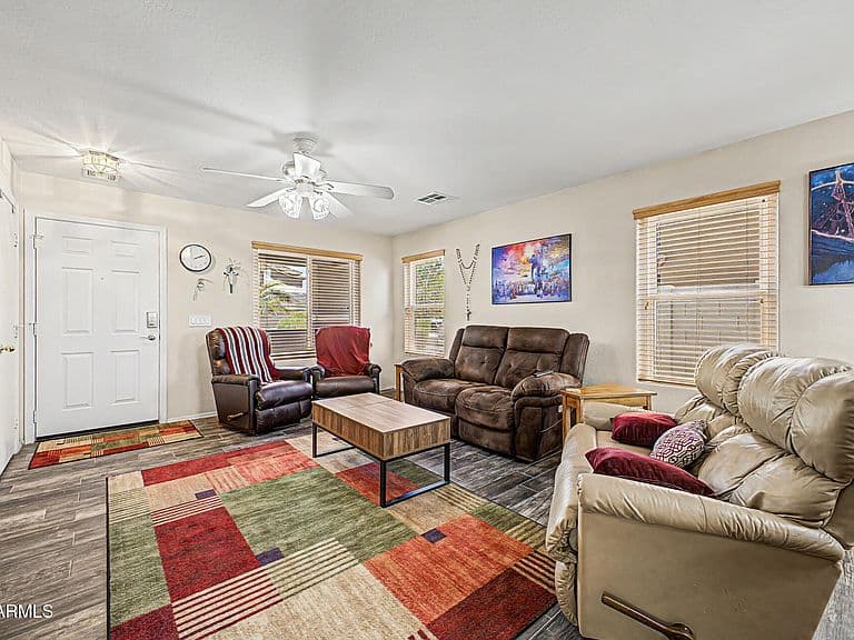 29260 N RED FINCH Drive photo 5