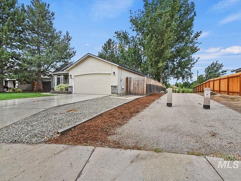 5704 S Moonflower Pl photo 3