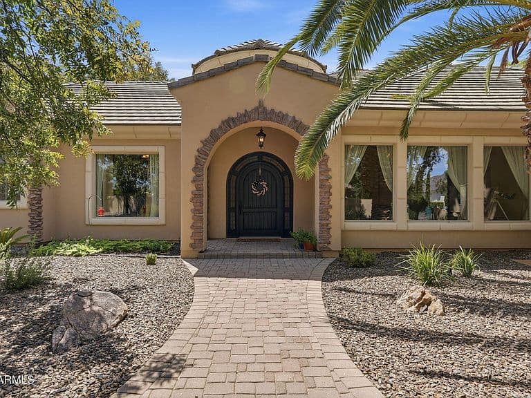 15445 E BRONCO Court photo 4