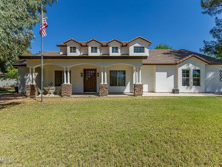 6635 N Citrus Road photo 1