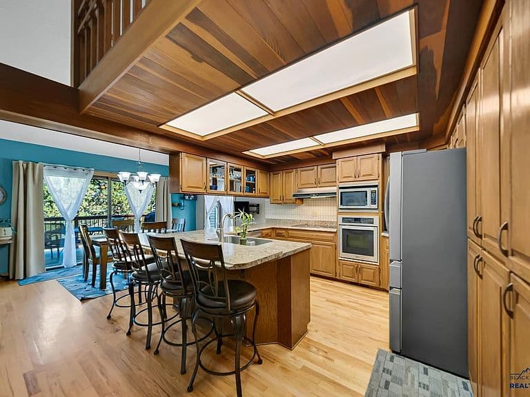3201 Hogan Ct photo 4