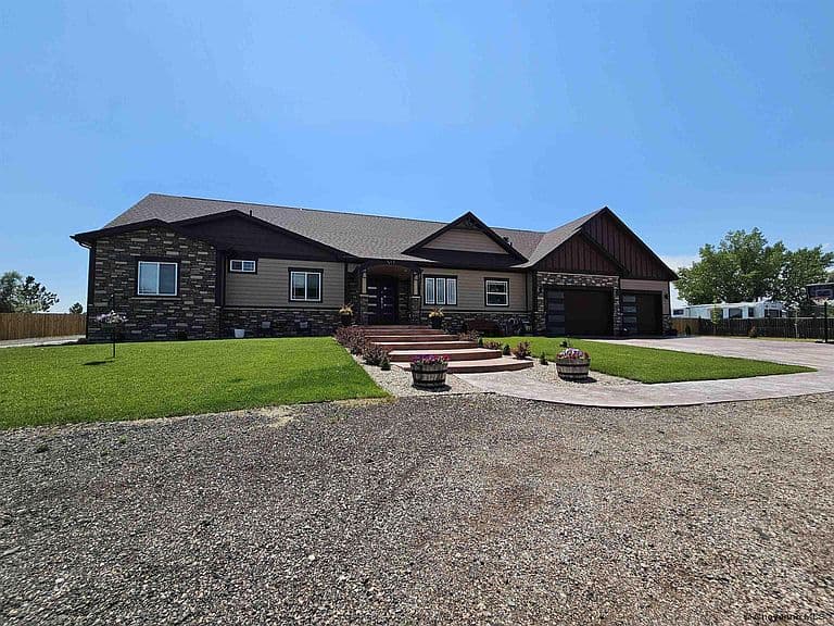 511 E Nation Rd photo 2