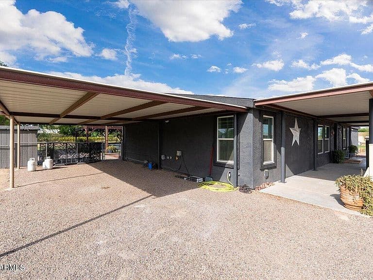 19532 W PRIMROSE Lane photo 4