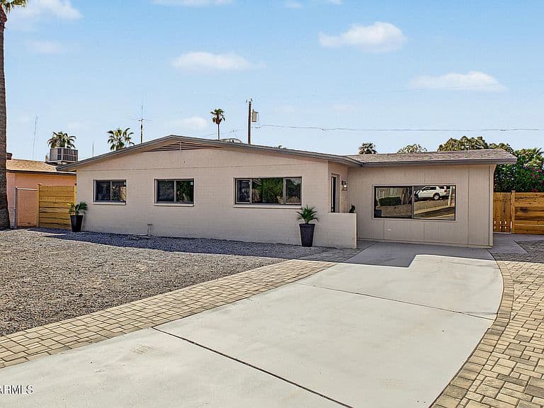 3230 W CORTEZ Avenue photo 5