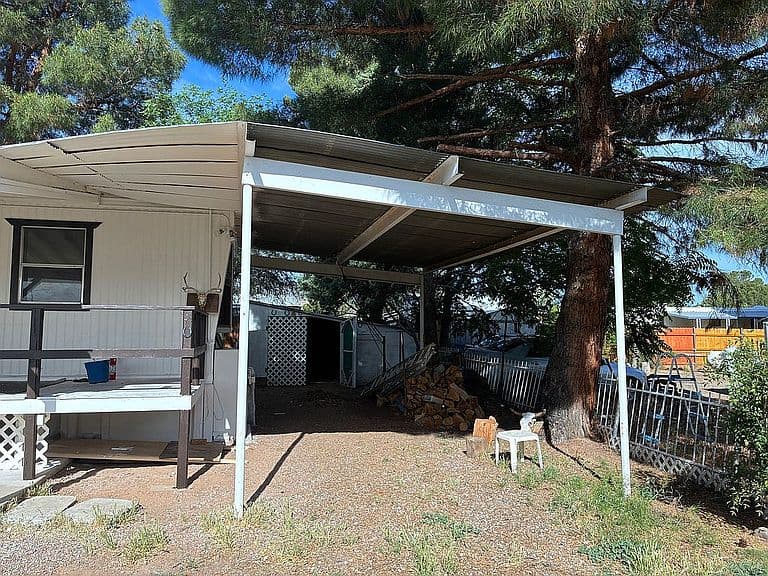 465 S Groseta Dr photo 2