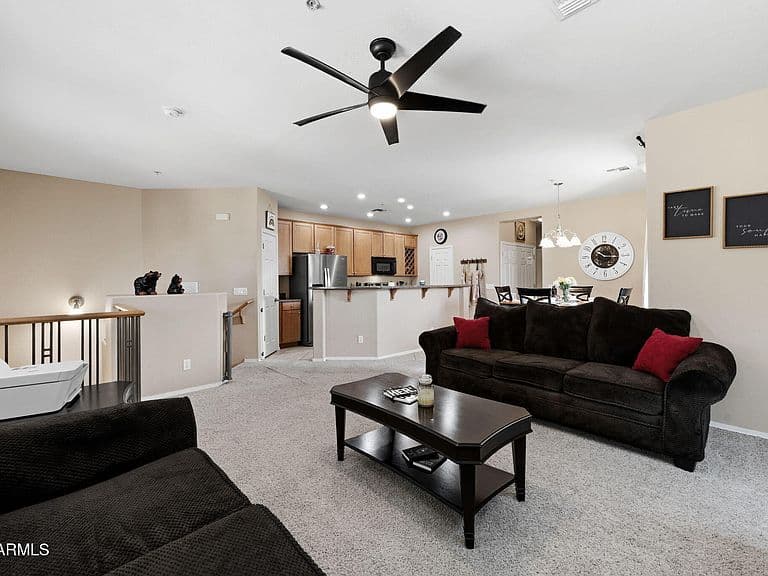 1330 S AARON Drive #215 photo 3