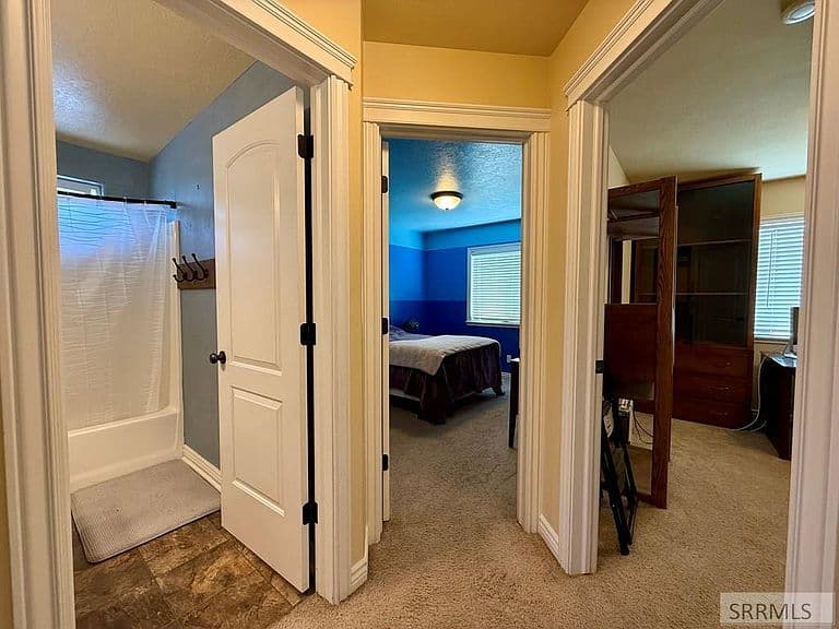 3702 E Pearce Dr photo 5