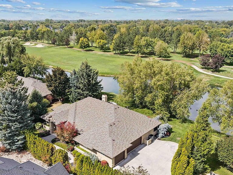 232 W Oakhampton Dr photo 5