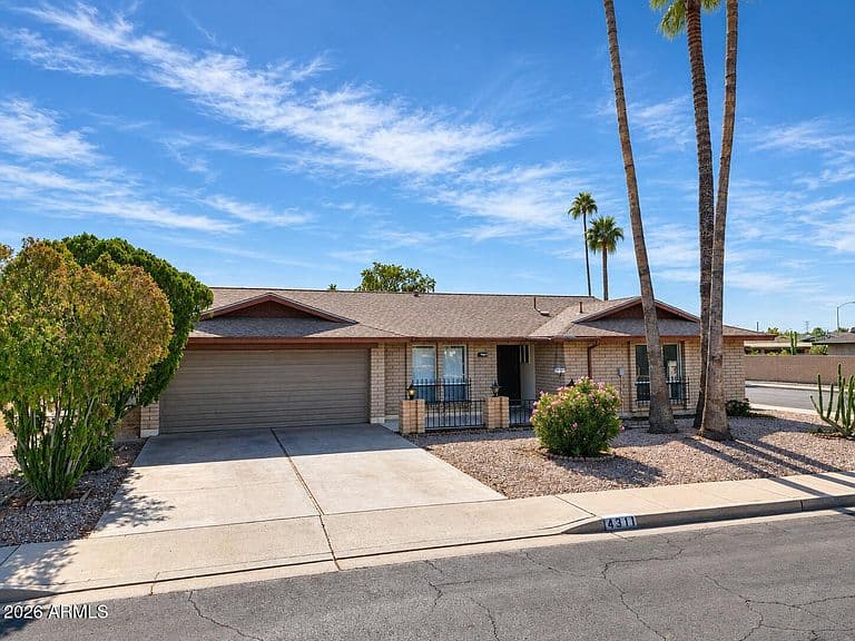 4311 E CATALINA Circle photo 2