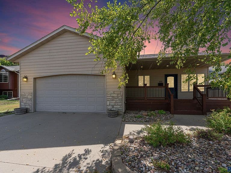 105 E Switch Grass Trl photo 1