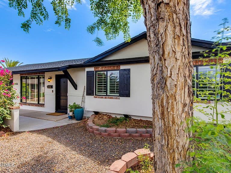 7836 E CYPRESS Street photo 4