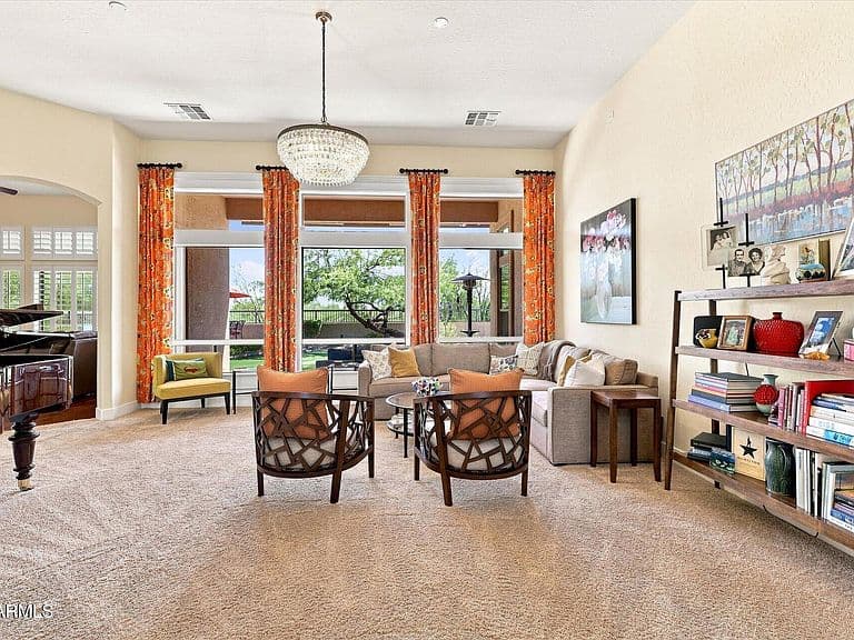 7963 E SUGARLOAF Circle photo 4