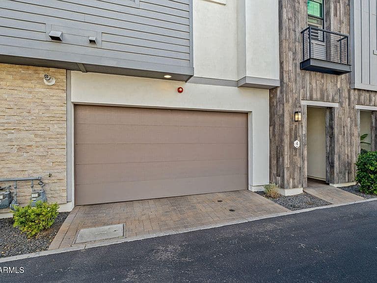 3200 N 39TH Street #4 photo 4