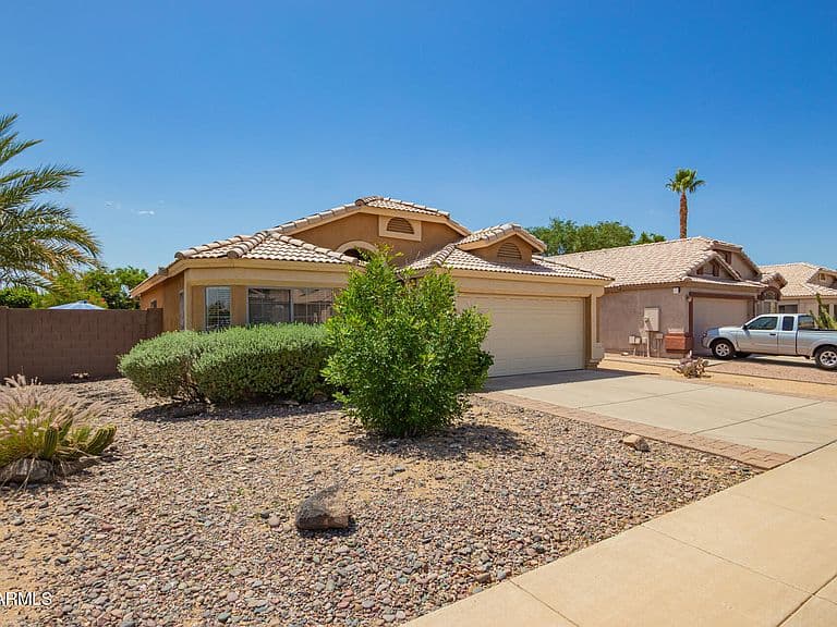 13421 W OCOTILLO Lane photo 3