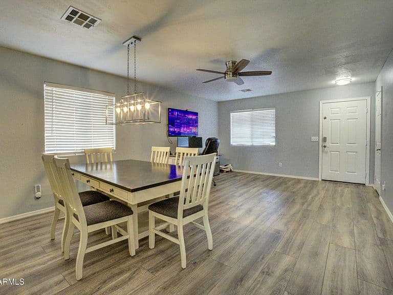 40110 N THOROUGHBRED Way photo 4