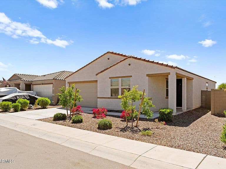 18317 E ELOISA Drive photo 3