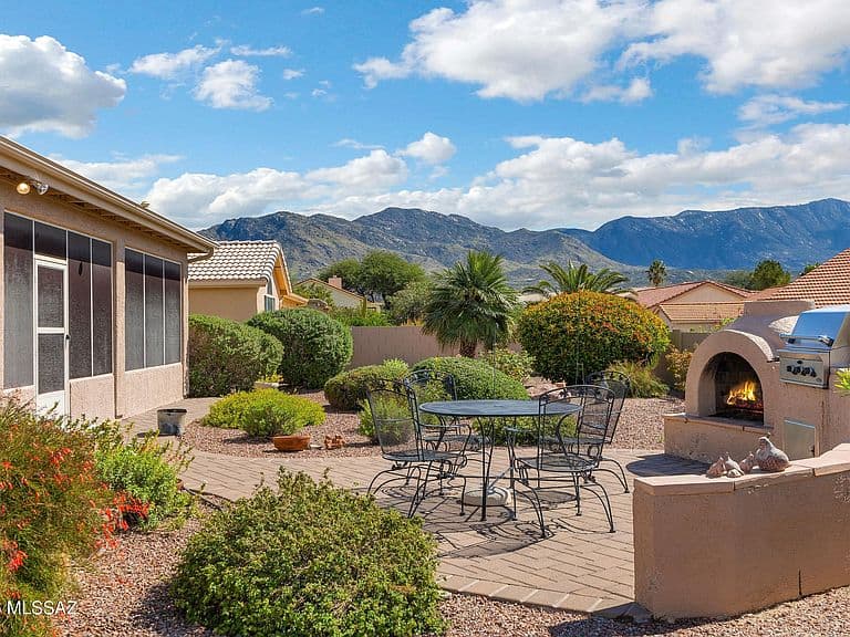 65689 E Desert Moon Dr photo 1