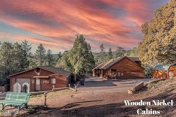 1022 S Hunter Creek Dr photo 1