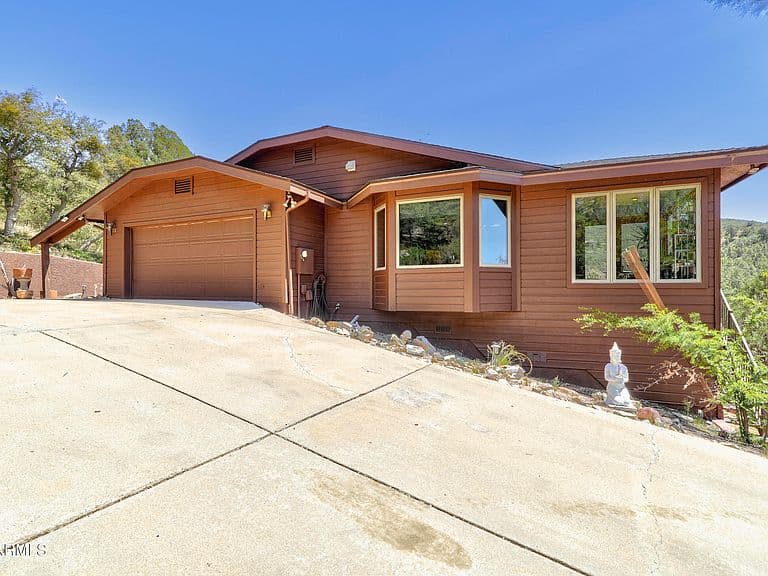 155 PARTRIDGE Lane photo 5