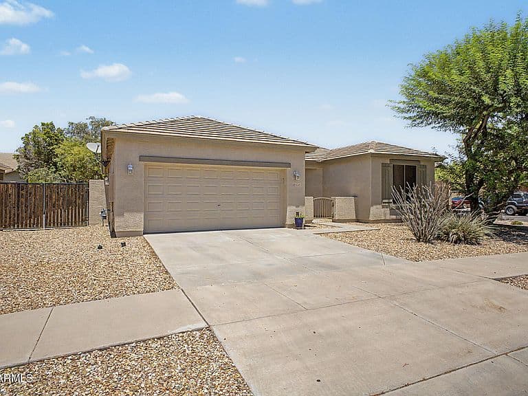 13534 W PORT ROYALE Lane photo 2