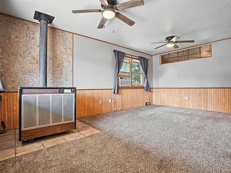 1108 Locust St photo 5