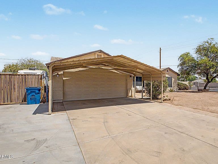 785 S PALO VERDE Drive photo 4