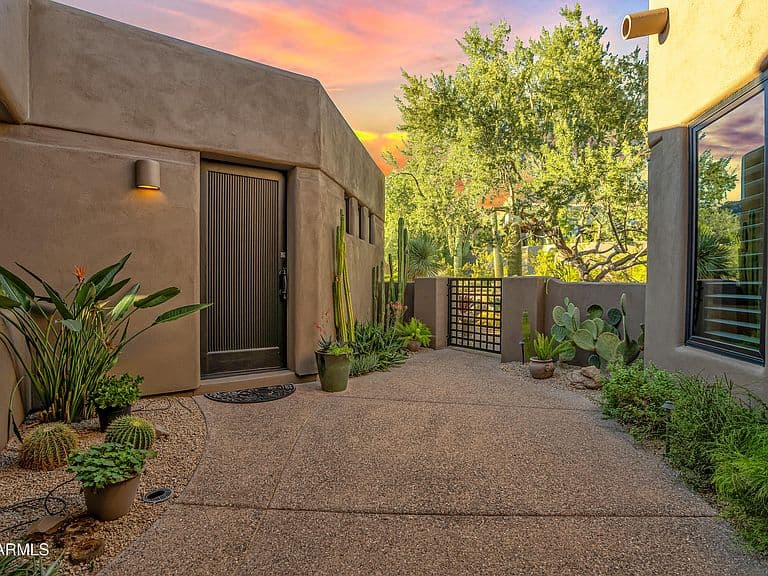 10040 E HAPPY VALLEY Road #2032 photo 3