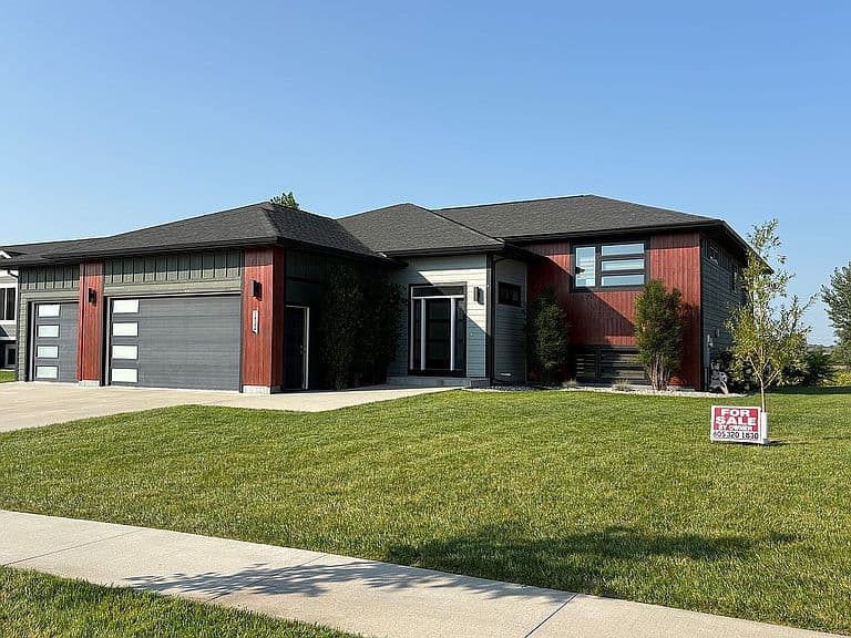1822 Tanbury Ln photo 3