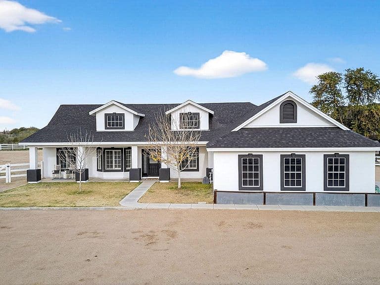 26302 S 194th St photo 1